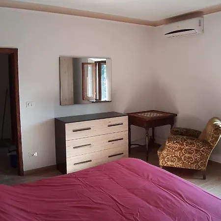 公寓 Luca&sara Bis